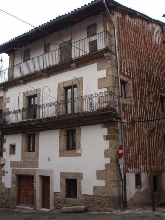 Casa De La Cigueena Candelario Exterior photo